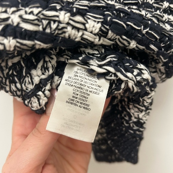 ALICE + OLIVIA " Reva Textured Stitch Shell" small - Picture 6 of 7